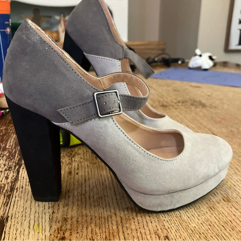Candie’s Platform Mary Jane 4.5” Heels Y2K ColorBlock Womens 6.5 Faux Suede